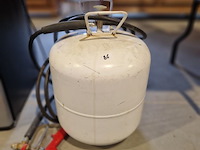 Spuitpistool met contactlijm - afbeelding 1 van  1