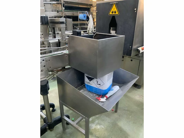Squeezer qs rvs inspectiemachine op lekkage - afbeelding 4 van  12