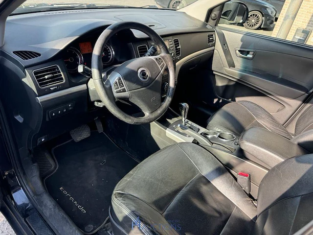 Ssangyong korando actyon - 2012 - afbeelding 13 van  16