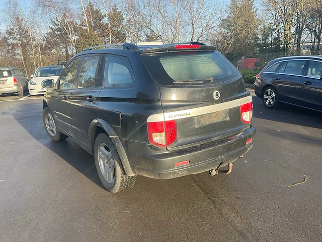 Ssangyong kyron bedrijfswagen - afbeelding 5 van  10