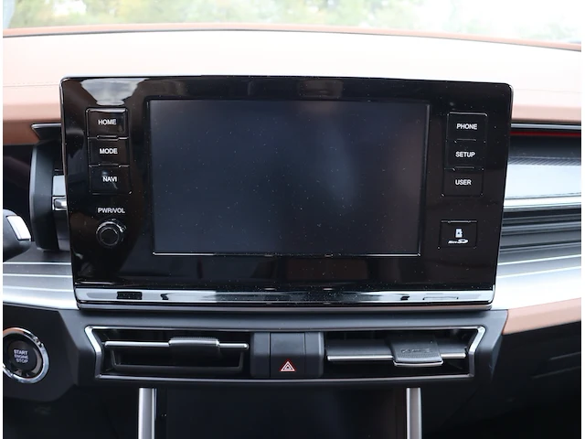 Ssangyong torres - kpte0a1yspp047464 - 2023 - afbeelding 10 van  17