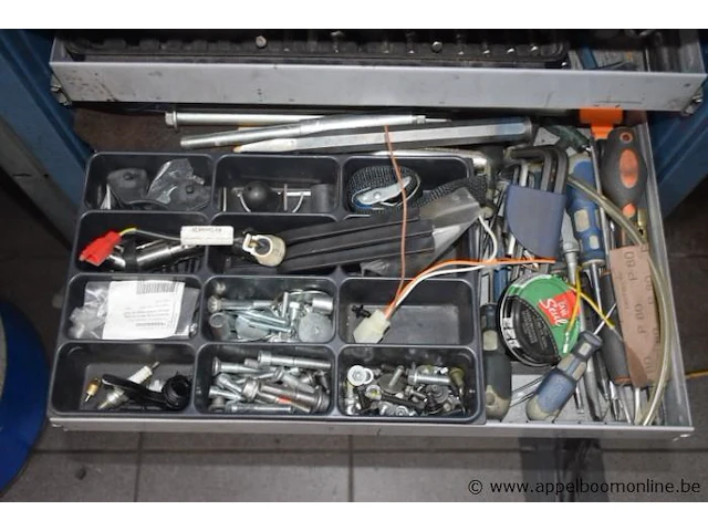 St gereedschapskast gedore vv roldeur, inh lot div handgereedschappen - afbeelding 4 van  5