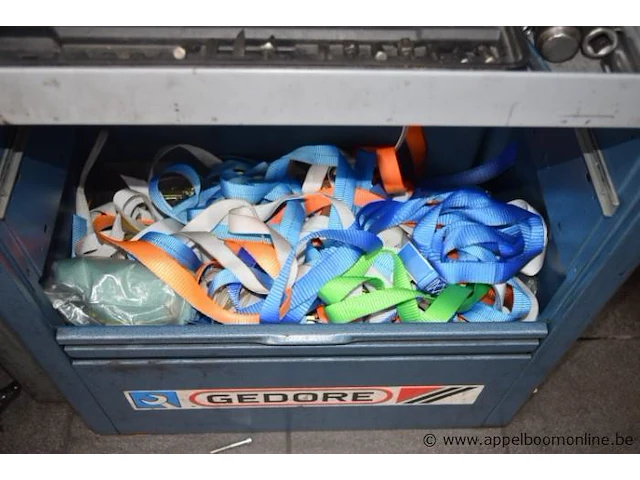 St gereedschapskast gedore vv roldeur, inh lot div handgereedschappen - afbeelding 5 van  5