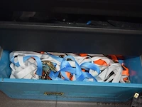 St gereedschapskast hazet, zonder deur, inh oa lot div spanriemen - afbeelding 2 van  3