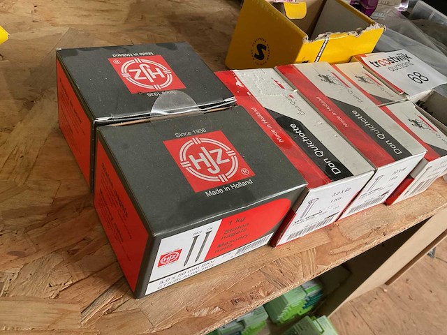 Staalnagels en bevestigen - afbeelding 5 van  7