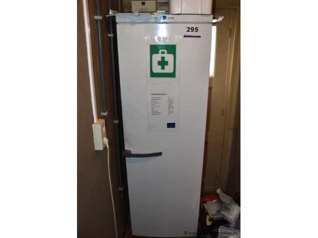 Staande diepvriezer miele - afbeelding 1 van  3