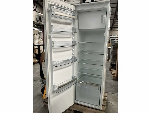 Staande inbouw koelkast aeg - afbeelding 2 van  9