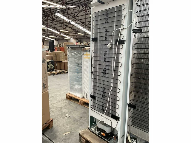Staande inbouw koelkast aeg - afbeelding 9 van  9