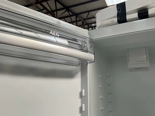 Staande inbouw koelkast aeg - afbeelding 5 van  7