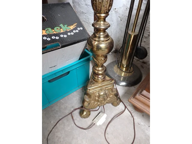 Staande kandelaar/lamp hoogte 160cm - afbeelding 2 van  3