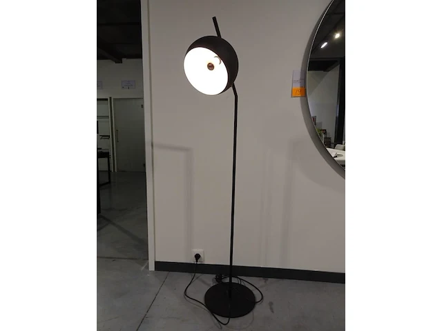 Staande lamp dexo - afbeelding 1 van  4