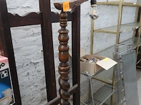 Staande lamp hout - afbeelding 1 van  2