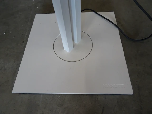 Staande lamp manutti - afbeelding 2 van  4