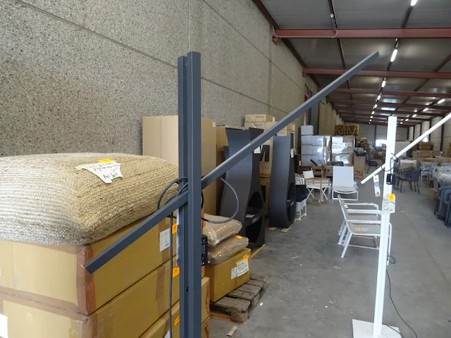 Staande lamp manutti - afbeelding 3 van  4