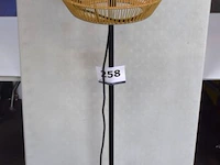 Staande lamp nerida - afbeelding 1 van  2