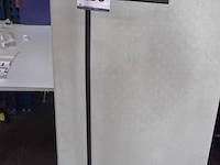 Staande lamp pure - afbeelding 1 van  2