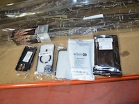 Staande lamp zwart, 5 smartphone hoesjes, sierstuk zwart fiets met klok, zwarte fruitschaal, 4 verlichting takkenbos - afbeelding 2 van  13