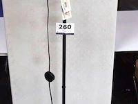 Staande lamp - afbeelding 1 van  2