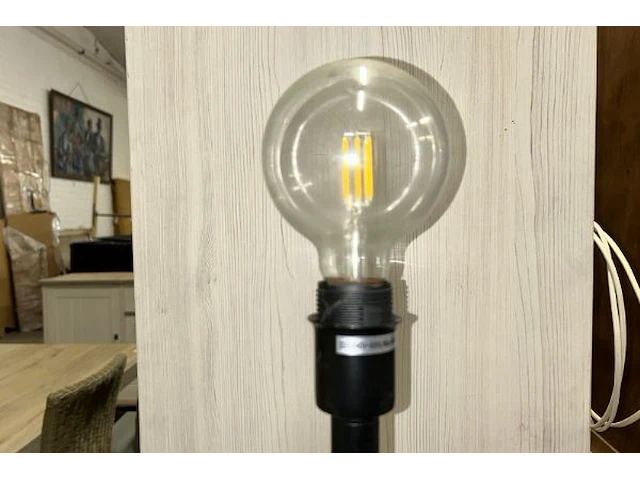 Staande lamp - afbeelding 2 van  3