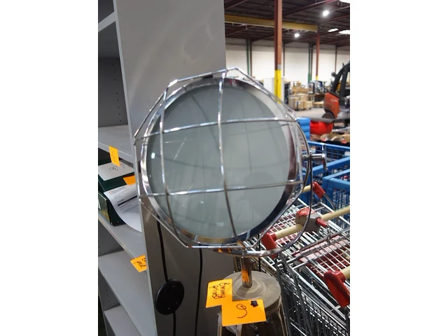 Staande lamp - afbeelding 2 van  4