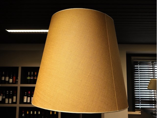 Staande lamp - afbeelding 2 van  3