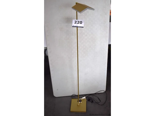 Staande led lamp aaron - afbeelding 1 van  2