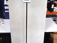 Staande led lamp - afbeelding 1 van  3