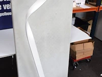 Staande led lamp - afbeelding 1 van  2