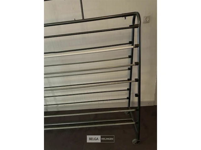 Staander voor tafellakens - afbeelding 3 van  5