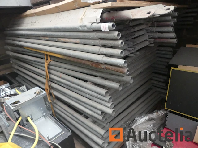 Staanders voor steiger - afbeelding 4 van  6