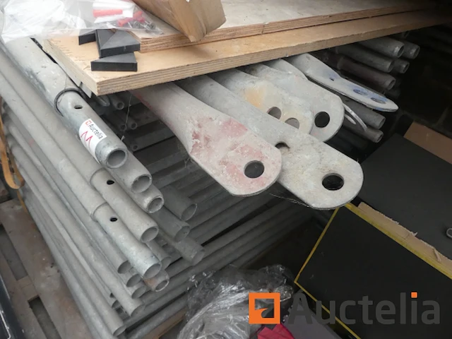 Staanders voor steiger - afbeelding 6 van  6