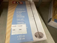 Staankapstok en 30 deurkapstokken - afbeelding 3 van  3