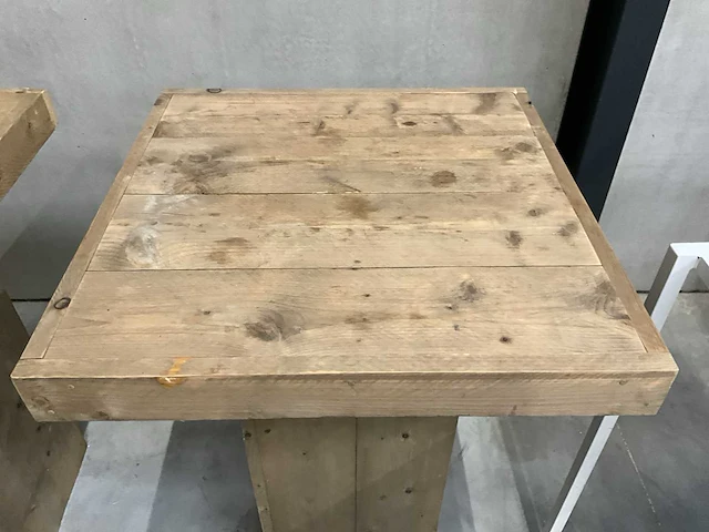 Staantafel steigerhout - afbeelding 3 van  3