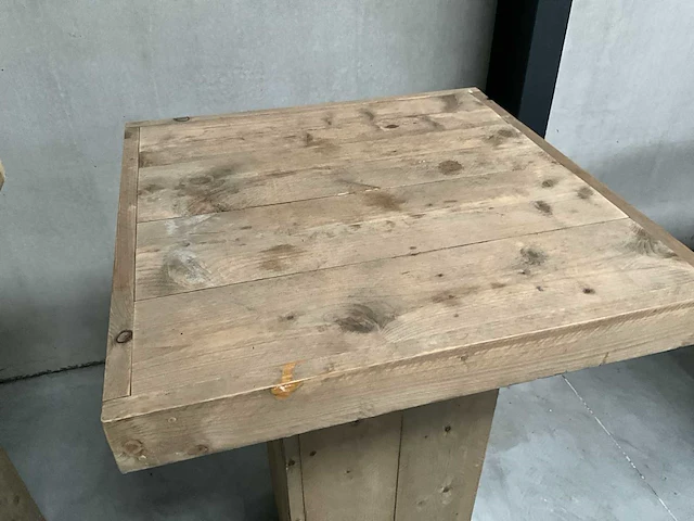 Staantafel steigerhout - afbeelding 2 van  4