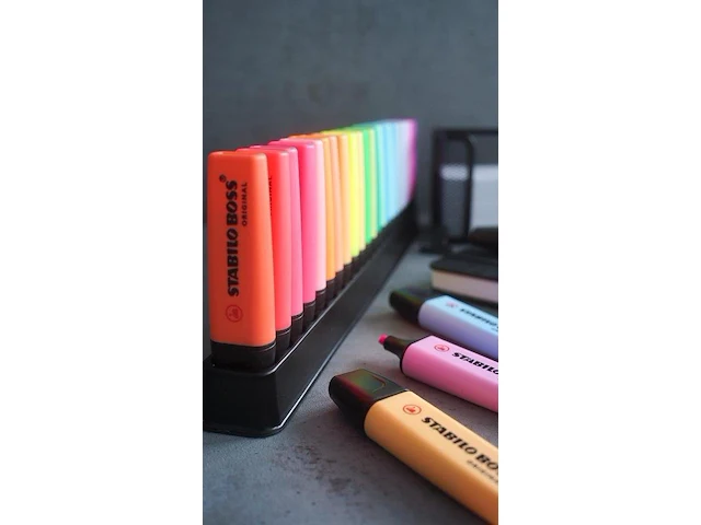 Stabilo boss original markeerstift deskset van 23 stuks - afbeelding 4 van  5