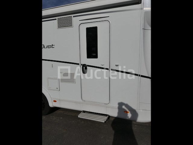 Stacaravan fiat dethleffs just t7052, 90th anniversary series (2022-74.872 km) (vin:zfa25000002t77959) - afbeelding 3 van  92