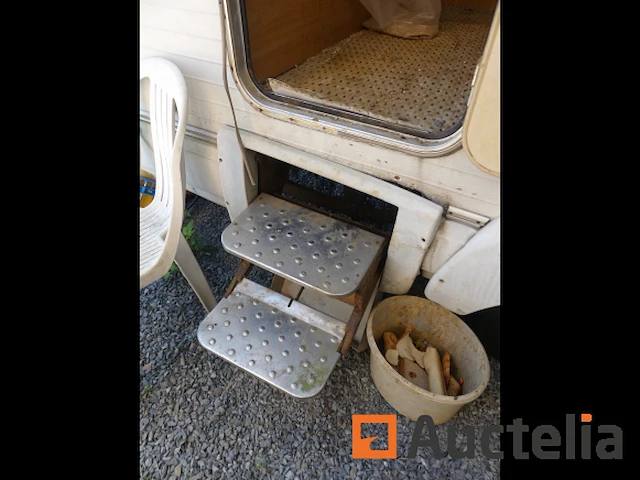 Stacaravan ford 120 dc (1995-vin:sfaaxxbdvasc92787) - afbeelding 31 van  34