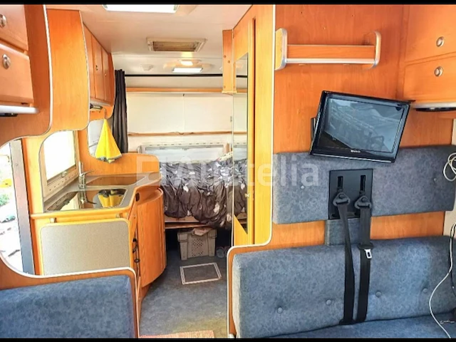 Stacaravan maesss 7570lx (2004-153.190 km) - afbeelding 22 van  23