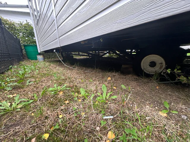 Stacaravan willerey, type lumic 32 x 12 2 bed, 2 slaapkamers, badkamer, gasketel, volledig ingebouwde keuken inclusief meubels, met tuinhuis pvc ketter, waterton - afbeelding 6 van  73
