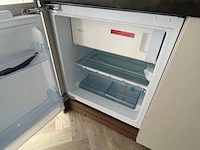 Stacaravan willerey, type lumic 32 x 12 2 bed, 2 slaapkamers, badkamer, gasketel, volledig ingebouwde keuken inclusief meubels, met tuinhuis pvc ketter, waterton - afbeelding 25 van  73