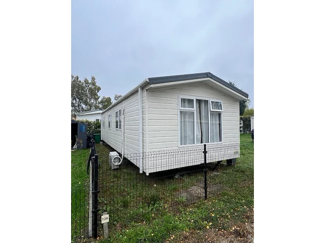 Stacaravan willerey, type lumic 32 x 12 2 bed, 2 slaapkamers, badkamer, gasketel, volledig ingebouwde keuken inclusief meubels, met tuinhuis pvc ketter, waterton - afbeelding 28 van  73