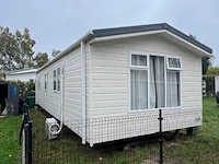 Stacaravan willerey, type lumic 32 x 12 2 bed, 2 slaapkamers, badkamer, gasketel, volledig ingebouwde keuken inclusief meubels, met tuinhuis pvc ketter, waterton - afbeelding 28 van  73