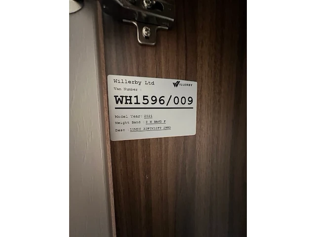 Stacaravan willerey, type lumic 32 x 12 2 bed, 2 slaapkamers, badkamer, gasketel, volledig ingebouwde keuken inclusief meubels, met tuinhuis pvc ketter, waterton - afbeelding 30 van  73
