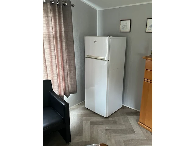 Stacaravan willerey, type lumic 32 x 12 2 bed, 2 slaapkamers, badkamer, gasketel, volledig ingebouwde keuken inclusief meubels, met tuinhuis pvc ketter, waterton - afbeelding 33 van  73