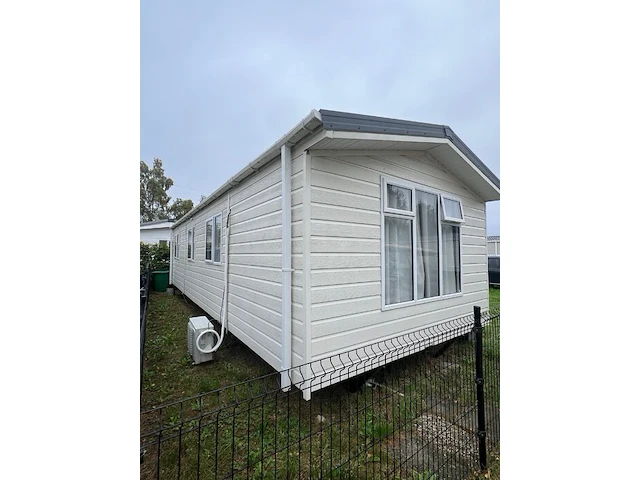 Stacaravan willerey, type lumic 32 x 12 2 bed, 2 slaapkamers, badkamer, gasketel, volledig ingebouwde keuken inclusief meubels, met tuinhuis pvc ketter, waterton - afbeelding 40 van  73
