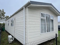 Stacaravan willerey, type lumic 32 x 12 2 bed, 2 slaapkamers, badkamer, gasketel, volledig ingebouwde keuken inclusief meubels, met tuinhuis pvc ketter, waterton - afbeelding 40 van  73