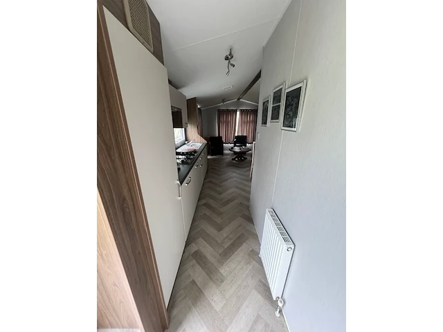 Stacaravan willerey, type lumic 32 x 12 2 bed, 2 slaapkamers, badkamer, gasketel, volledig ingebouwde keuken inclusief meubels, met tuinhuis pvc ketter, waterton - afbeelding 41 van  73