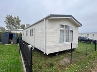 Stacaravan willerey, type lumic 32 x 12 2 bed, 2 slaapkamers, badkamer, gasketel, volledig ingebouwde keuken inclusief meubels, met tuinhuis pvc ketter, waterton - afbeelding 52 van  73