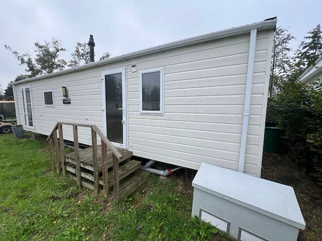 Stacaravan willerey, type lumic 32 x 12 2 bed, 2 slaapkamers, badkamer, gasketel, volledig ingebouwde keuken inclusief meubels, met tuinhuis pvc ketter, waterton - afbeelding 45 van  73