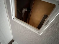 Stacaravan willerey, type lumic 32 x 12 2 bed, 2 slaapkamers, badkamer, gasketel, volledig ingebouwde keuken inclusief meubels, met tuinhuis pvc ketter, waterton - afbeelding 58 van  73